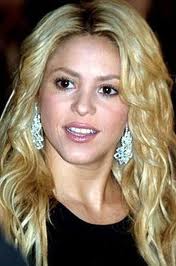 Shakira tiene problema serio en su garganta