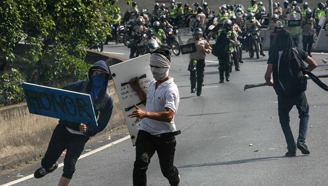 Nueva muerte en Venezuela y suman mas de 60 en ola de protestas 