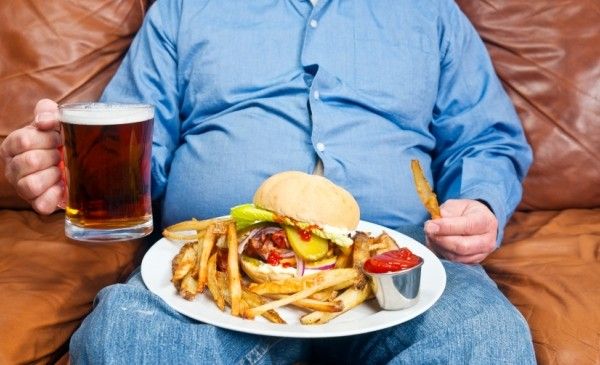 Comer solo es malo para la salud