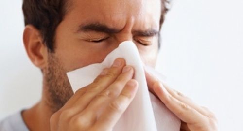El peligro de reprimir el estornudo