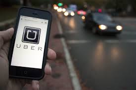 Chóferes de Uber podrían tener un salario mínimo en Nueva York