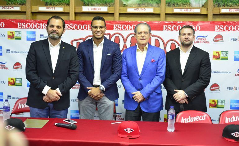 José Gómez Frías: “Luis Rojas se mantiene como dirigente”