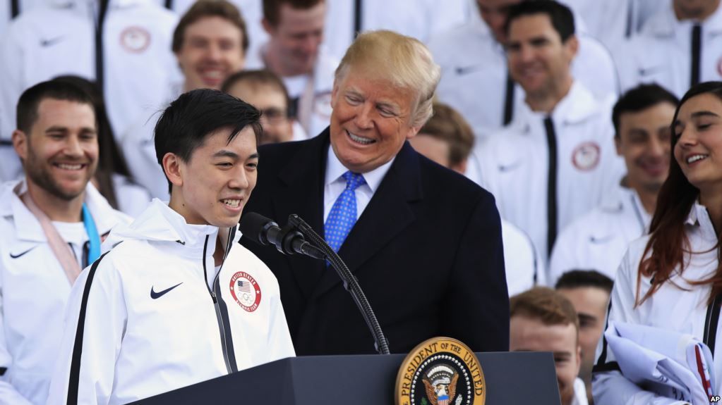 Trump recibe equipos olímpico y paralímpico en la Casa Blanca