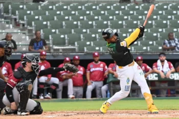 Estrellas derrotan a los Gigantes con un festival de batazos