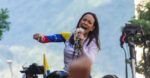 María Corina advierte a Maduro que su tiempo